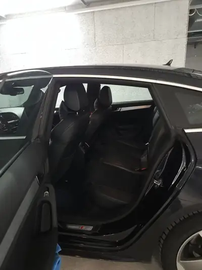 Audi A5 Sportback 2.0 TDI Quattro — Berline élégante, 121'000 km, transmission automatique — vista posteriore