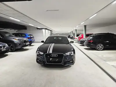 Audi A5 Sportback 2.0 TDI Quattro — Berline élégante, 121'000 km, transmission automatique — interni