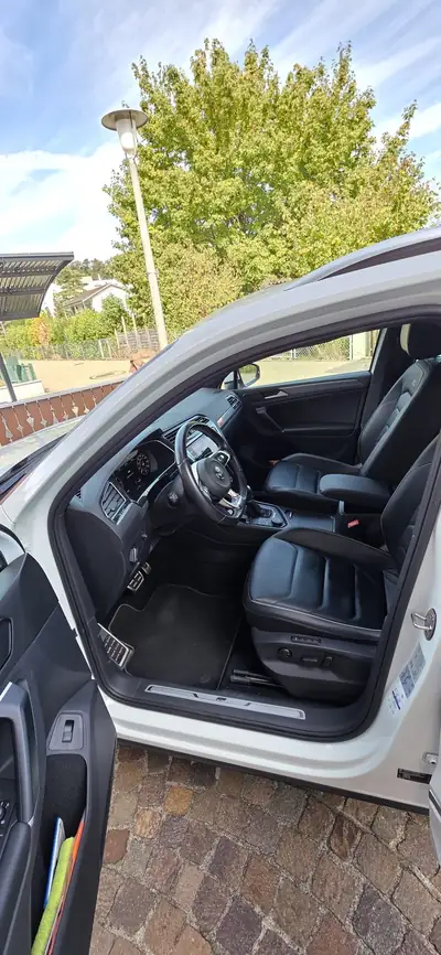 VW Tiguan 2.0 TDI SCR Highline — SUV robuste, 239 ch, sans sinistre — detail
