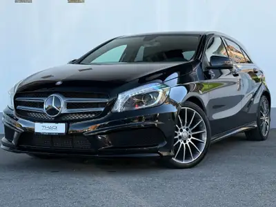 Mercedes-Benz Classe A 200 AMG Line — Berline compacte premium, entretien suivi — vista posteriore