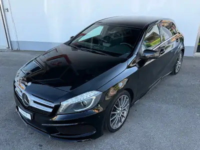 Mercedes-Benz Classe A 200 AMG Line — Berline compacte premium, entretien suivi — dettaglio
