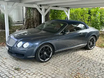 Bentley Continental Cabriolet 2009 — Décapotable de prestige, 85'000 km — exterior view