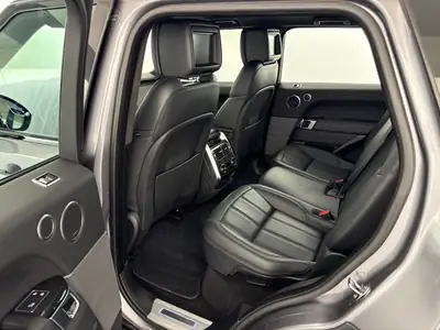 Range Rover Sport D250 I6 MHEV — Motorisation hybride diesel, top équipement, quasi neuf — dettaglio
