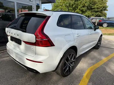 Volvo XC60 T8 eAWD Polestar — Hybride rechargeable haute performance, 78 500 km — Heckansicht