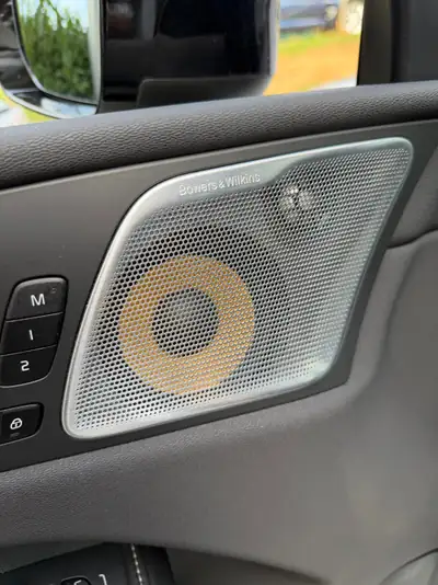 Volvo XC60 T8 eAWD Polestar — Hybride rechargeable haute performance, 78 500 km — Detail