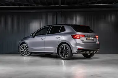 Skoda Fabia 1.0 TSI Monte Carlo DSG — Citadine dynamique, garantie usine 5 ans — fianco
