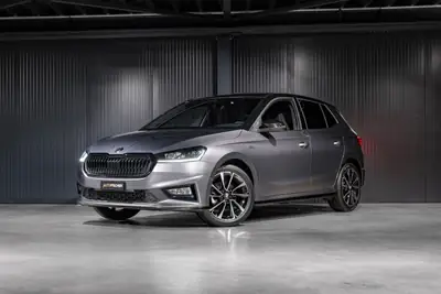 Skoda Fabia 1.0 TSI Monte Carlo DSG — Citadine dynamique, garantie usine 5 ans — vista esterna