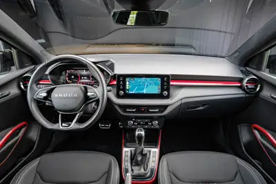 Skoda Fabia 1.0 TSI Monte Carlo DSG — Citadine dynamique, garantie usine 5 ans — Miniatura 15