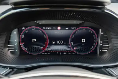 Skoda Fabia 1.0 TSI Monte Carlo DSG — Citadine dynamique, garantie usine 5 ans — Miniatura 17