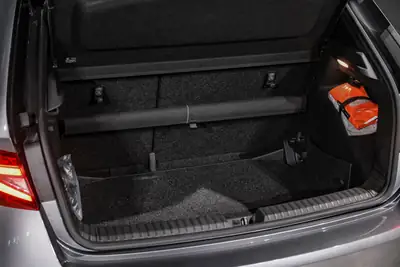 Skoda Fabia 1.0 TSI Monte Carlo DSG — Citadine dynamique, garantie usine 5 ans — Miniatura 25