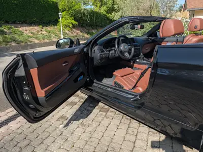BMW 640i xDrive Cabriolet — Décapotable premium, 320 ch, cuir brun et technologie Harman Kardon — Miniatura 7