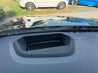 BMW 530e iPerformance — Berline hybride rechargeable M Sport, 114'000 km — Miniatura 8