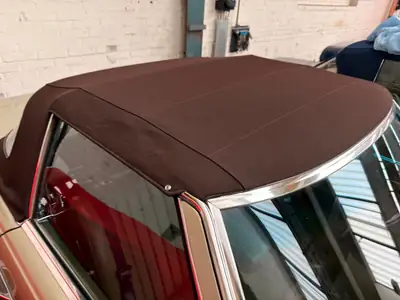 Mercedes-Benz SL 280 1982 — Roadster sportif classique, contrôle technique réussi — cruscotto