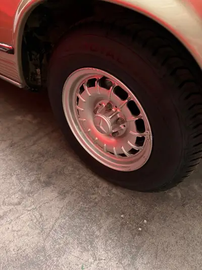 Mercedes-Benz SL 280 1982 — Roadster sportif classique, contrôle technique réussi — Miniatura 15