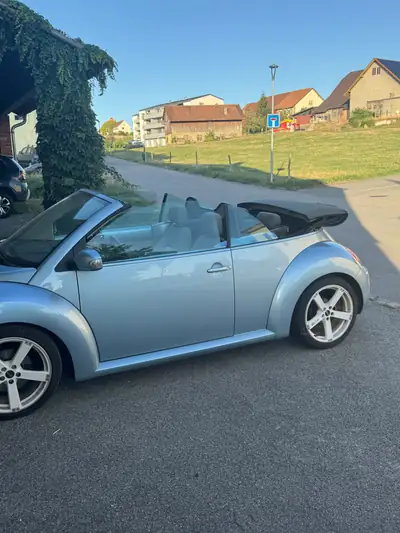 VW Beetle 1.8 20V Turbo — Cabriolet mythique, moteur sportif, 80'000 km seulement — side view