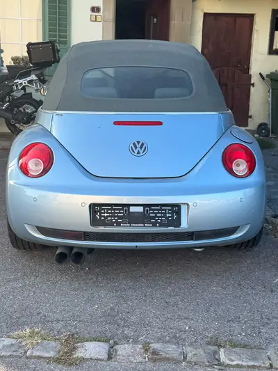 VW Beetle 1.8 20V Turbo — Cabriolet mythique, moteur sportif, 80'000 km seulement — dashboard