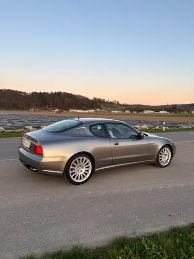 Maserati Coupé GT 2003 — Sportive italienne d'exception, 67'300 km, état impeccable — Seitenansicht