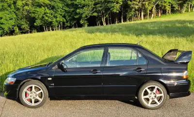 Mitsubishi Lancer EVO VIII 2.0T — La légende sportive japonaise, 265 ch de pure performance — détail