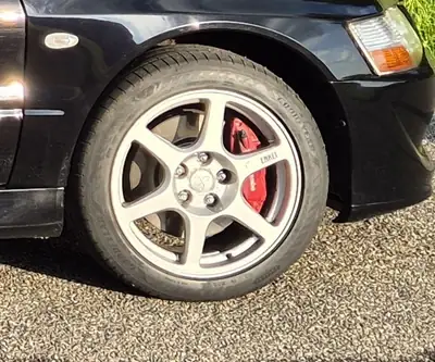 Mitsubishi Lancer EVO VIII 2.0T — La légende sportive japonaise, 265 ch de pure performance — Miniature 19
