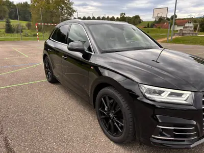 Audi Q5 2.0 55 TFSI e Sport quattro — SUV hybride rechargeable, 96'000 km seulement — détail