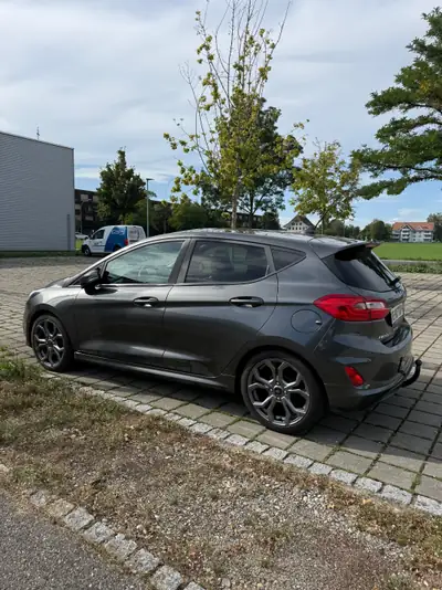 Ford Fiesta 1.0 EcoBoost 125 ST-Line — Citadine dynamique, entretien maîtrisé — side view