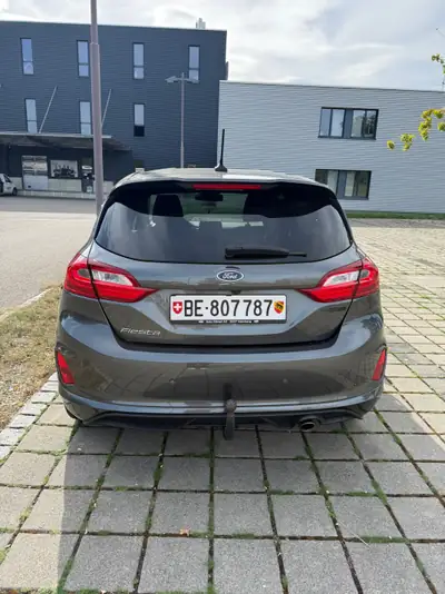 Ford Fiesta 1.0 EcoBoost 125 ST-Line — Citadine dynamique, entretien maîtrisé — rear view