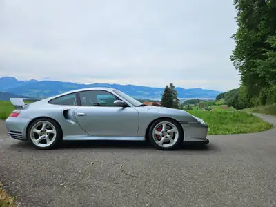 Porsche 911 Turbo 2002 — Légendaire coupé sport 420 ch, sans accident — cruscotto
