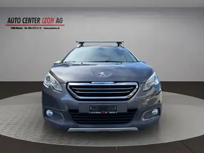 Peugeot 2008 1.6 BlueHDi Allure — SUV compact diesel économe, sans accident — Außenansicht