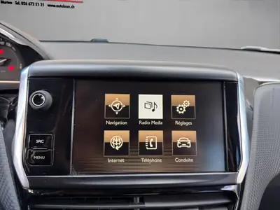 Peugeot 2008 1.6 BlueHDi Allure — SUV compact diesel économe, sans accident — Miniatur 15