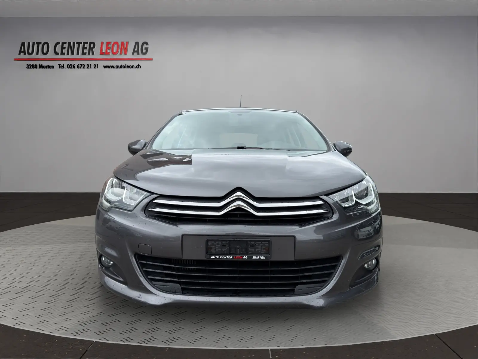 Citroën C4 1.2 PureTech Feel — Berline urbaine automatique, moteur efficient