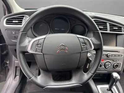 Citroën C4 1.2 PureTech Feel — Berline urbaine automatique, moteur efficient — Miniatur 10