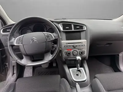 Citroën C4 1.2 PureTech Feel — Berline urbaine automatique, moteur efficient — Miniatur 14