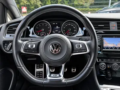 VW Golf 1.2 TSI Cup R-Line — Compacte dynamique, finition sportive et économe — Miniatur 12