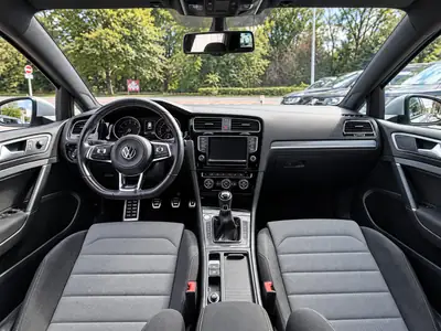 VW Golf 1.2 TSI Cup R-Line — Compacte dynamique, finition sportive et économe — Miniatur 13