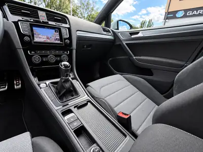 VW Golf 1.2 TSI Cup R-Line — Compacte dynamique, finition sportive et économe — Miniatur 18