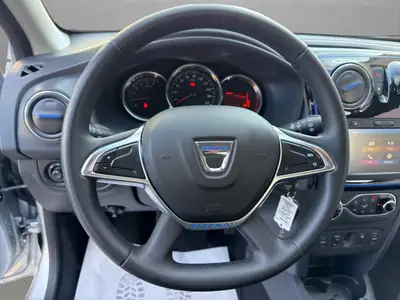 Dacia Sandero TCe 90 Stepway — Citadine robuste, peu kilométrée et bien équipée — Miniatura 10