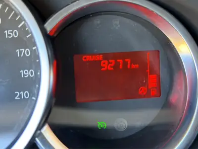 Dacia Sandero TCe 90 Stepway — Citadine robuste, peu kilométrée et bien équipée — Miniatura 11