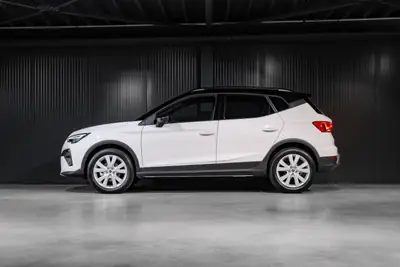 SEAT Arona 1.0 TSI Eco Style DSG — Citadin polyvalent, garantie constructeur et équipements premium — Miniatur 9