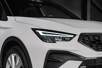 SEAT Arona 1.0 TSI Eco Style DSG — Citadin polyvalent, garantie constructeur et équipements premium — Miniatur 26
