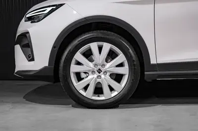 SEAT Arona 1.0 TSI Eco Style DSG — Citadin polyvalent, garantie constructeur et équipements premium — Miniatur 28
