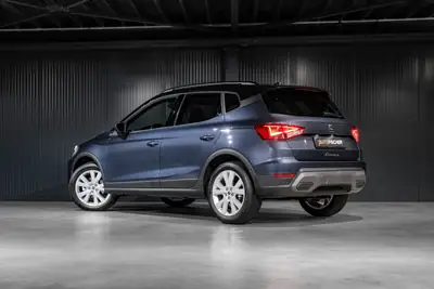SEAT Arona 1.0 TSI Eco Style DSG — SUV compact neuf, garantie constructeur et technologie de série — fianco