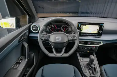 SEAT Arona 1.0 TSI Eco Style DSG — SUV compact neuf, garantie constructeur et technologie de série — Miniatura 16