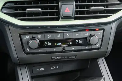 SEAT Arona 1.0 TSI Eco Style DSG — SUV compact neuf, garantie constructeur et technologie de série — Miniatura 20