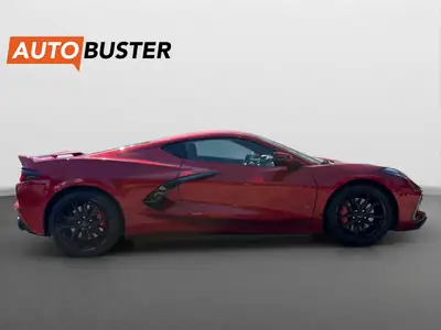 Chevrolet Corvette Stingray 6.2 V8 — Légende américaine rouge, 482 ch, kilométrage imbattable — détail