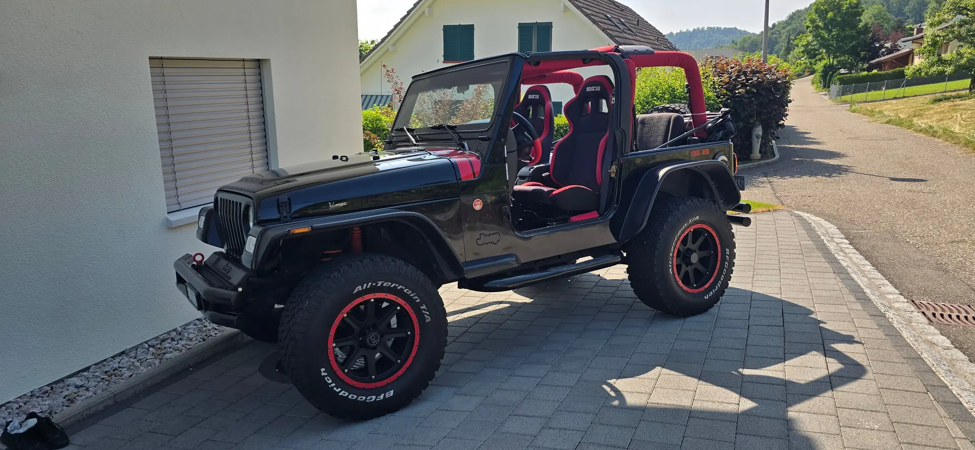 Jeep Wrangler 2.4 Sport — Légende du tout-terrain, 117'000 km, sans sinistre