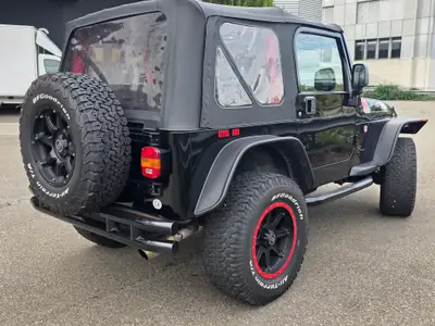 Jeep Wrangler 2.4 Sport — Légende du tout-terrain, 117'000 km, sans sinistre — Miniature 10
