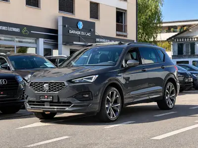 SEAT Tarraco 1.4 e-HYBRID DSG — SUV 7 places hybride rechargeable, toit panoramique, très faible kilométrage — vista esterna