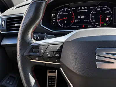 SEAT Tarraco 1.4 e-HYBRID DSG — SUV 7 places hybride rechargeable, toit panoramique, très faible kilométrage — Miniatura 15