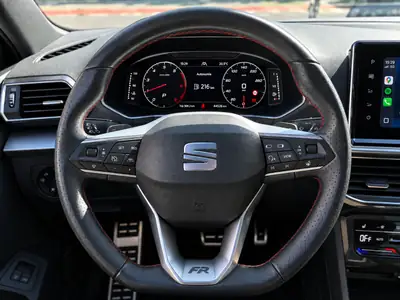 SEAT Tarraco 1.4 e-HYBRID DSG — SUV 7 places hybride rechargeable, toit panoramique, très faible kilométrage — Miniatura 17