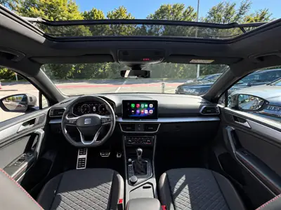 SEAT Tarraco 1.4 e-HYBRID DSG — SUV 7 places hybride rechargeable, toit panoramique, très faible kilométrage — Miniatura 18